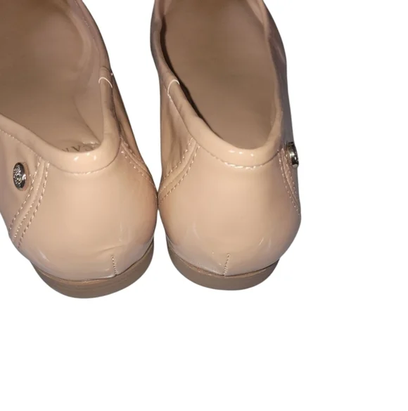 Vince Camuto Minndy Patent Leather Elegant Beige Women's Ballet Flats Sz 6 1/2 M - Picture 5 of 11